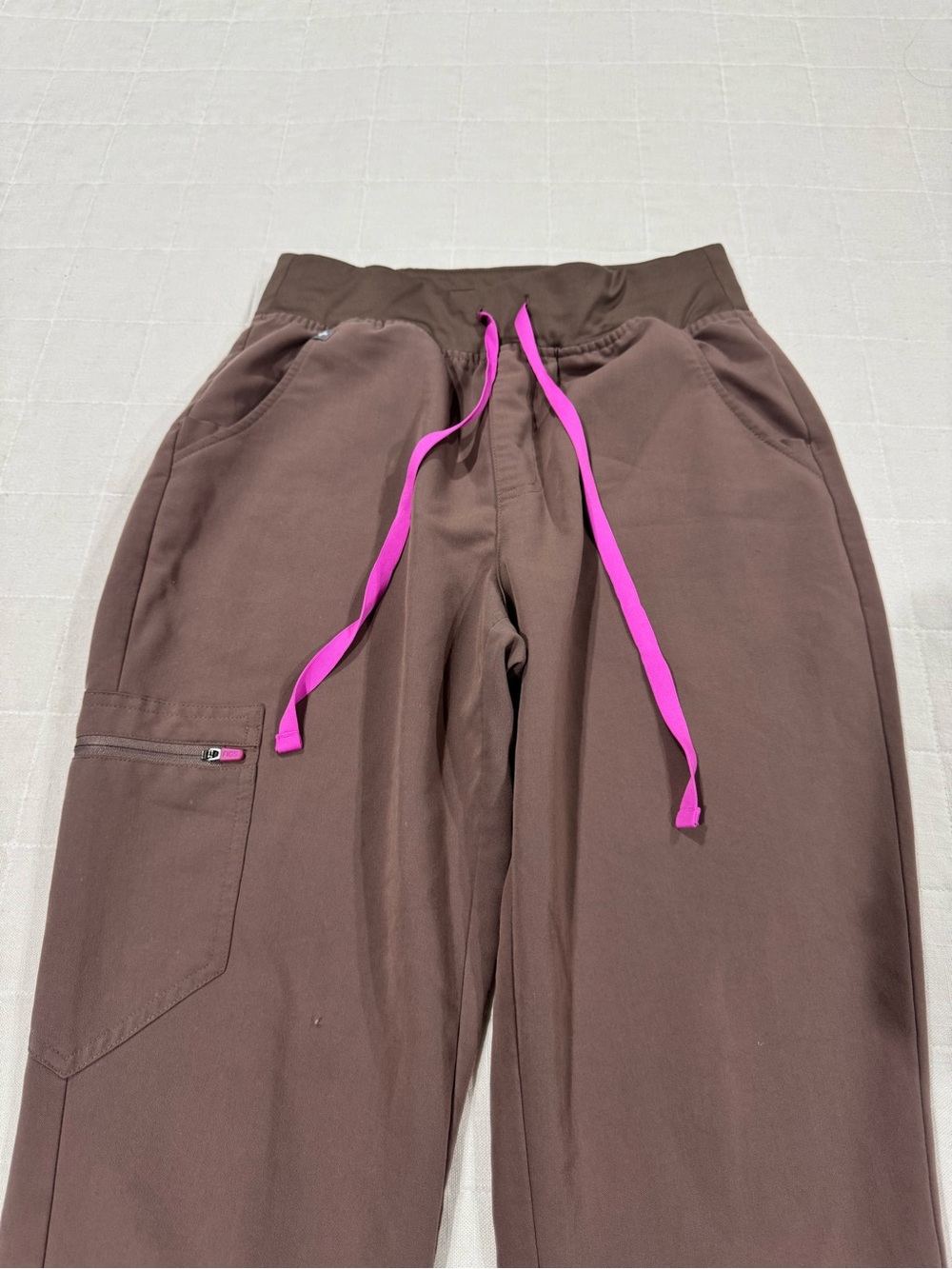 Figs Scrubs Pants - Picture 8 of 13
